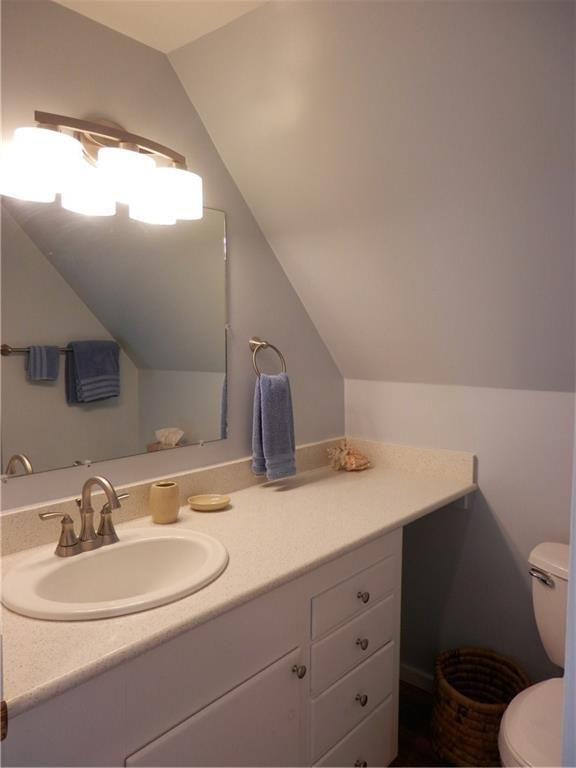226 Atlantic Quarry Road Spruce Head, ME 04859 - Photo 17 of 35 2nd Floor Bathroom with Shower