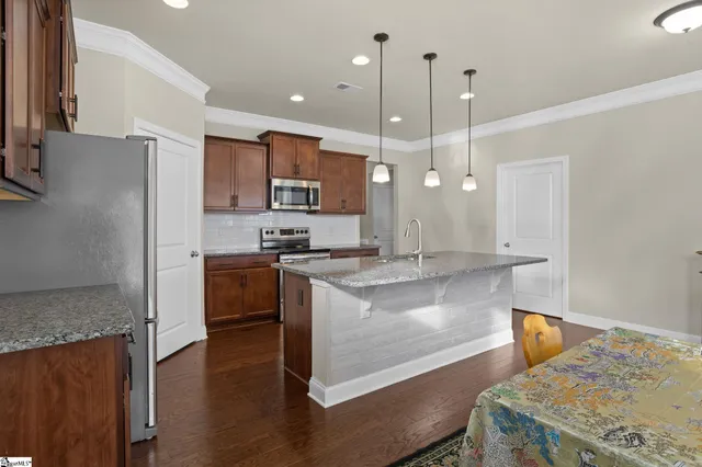 $355,000 | 514 Castleby Drive, Duncan, SC 29334