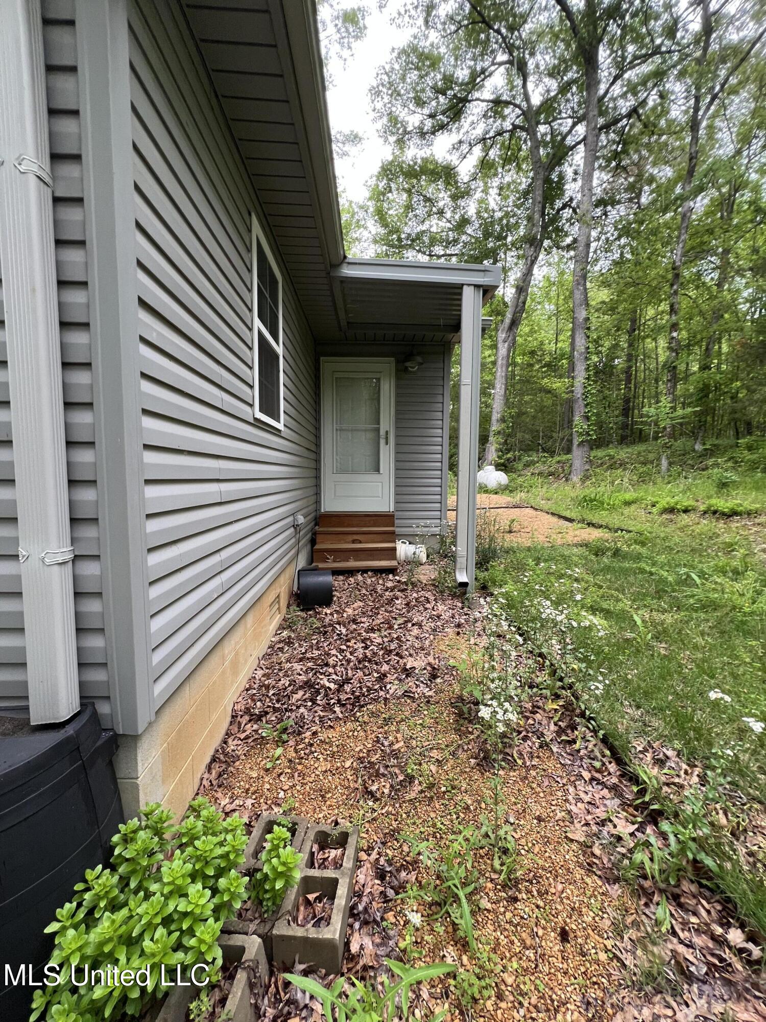 7215 Veazey Road Coldwater, MS 38618 - Photo 24 of 34 IMG_5400