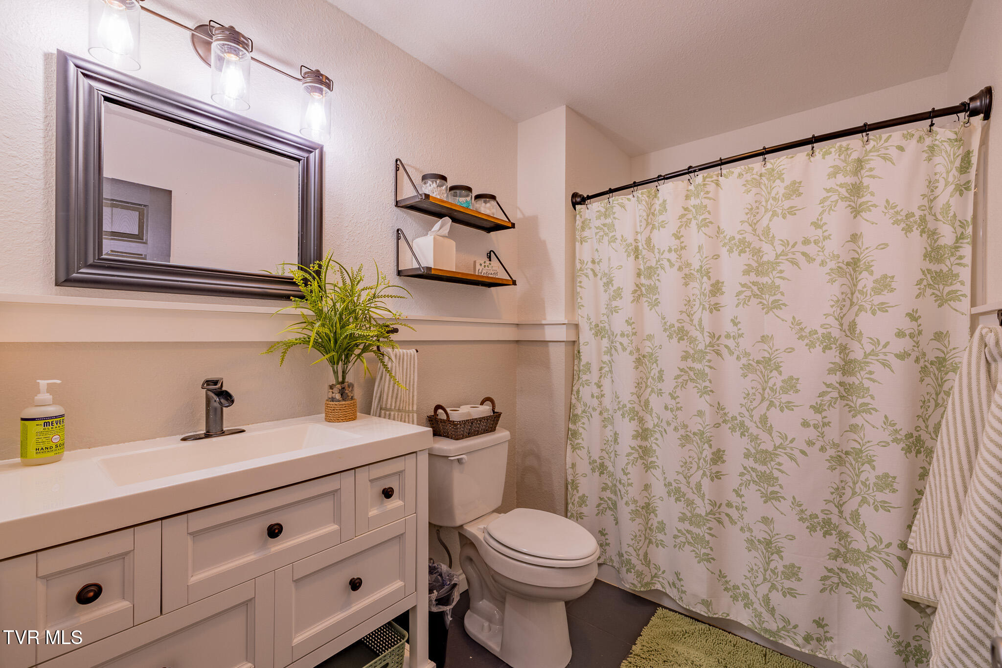 902 South Mill Road Greeneville, TN 37743 - Photo 21 of 50 1R9A5835-HDR