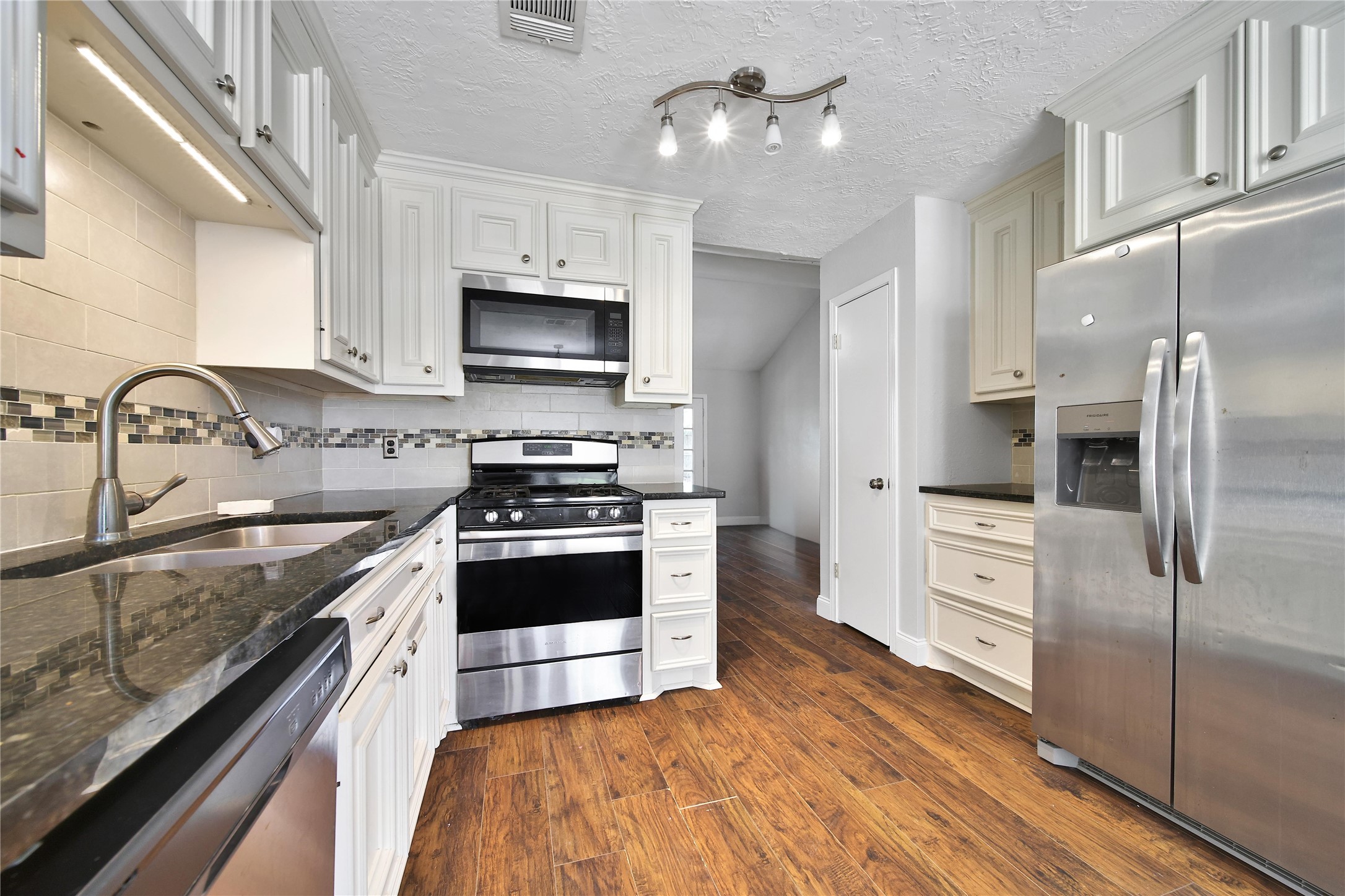 3619 Acorn Run Lane Spring, TX 77389 - Photo 6 of 16