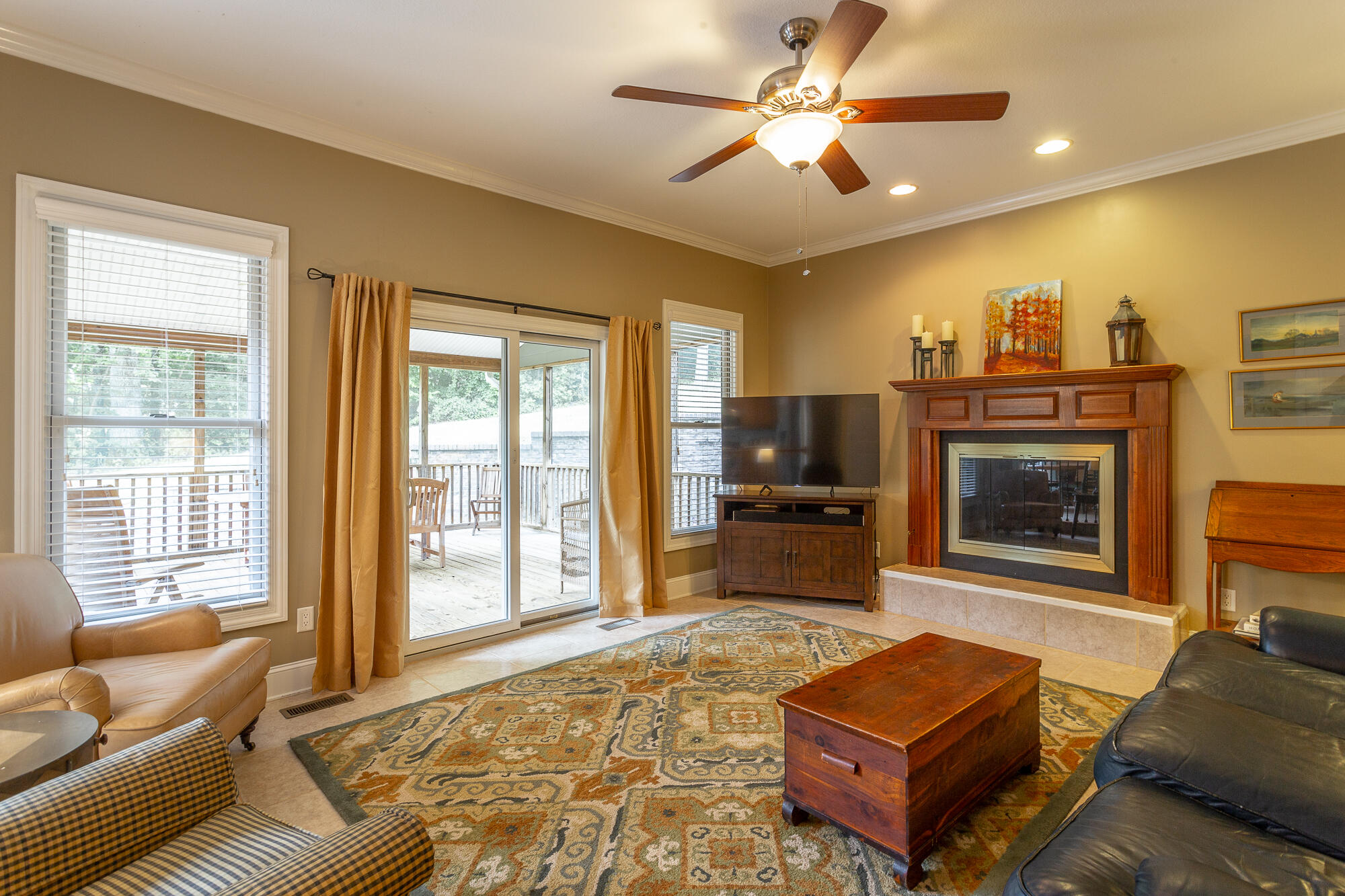 47 Turkey Run Flintstone, GA 30725 - Photo 19 of 42 Family Room