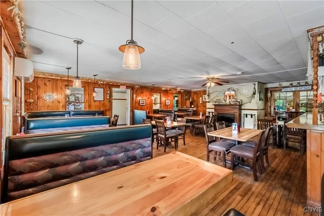 $675,000 | 5345 Lee Centre, Lee Center, NY 13363