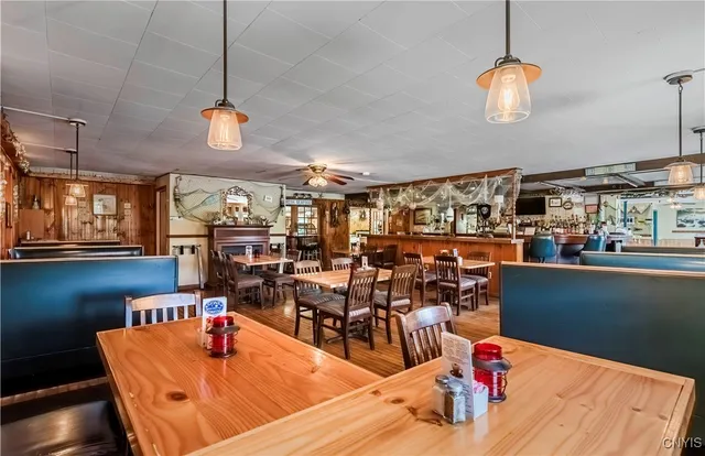 $675,000 | 5345 Lee Centre, Lee Center, NY 13363