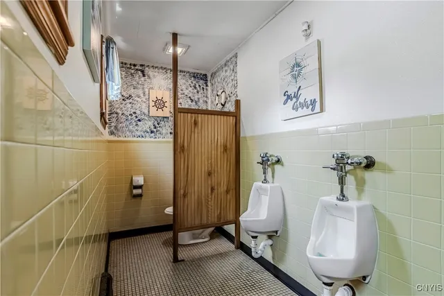 $675,000 | 5345 Lee Centre, Lee Center, NY 13363