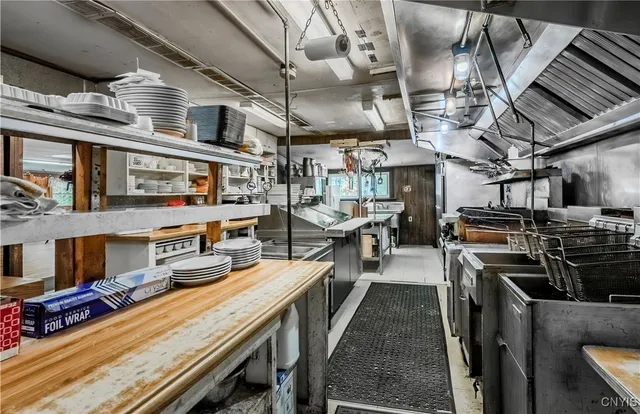 $675,000 | 5345 Lee Centre, Lee Center, NY 13363