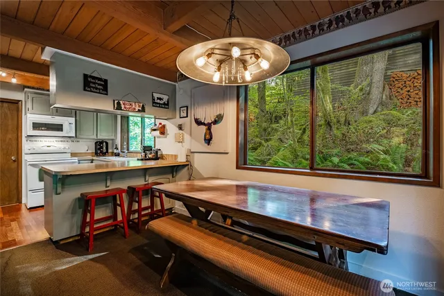 $599,000 | 7082 Olympus Way, Glacier, WA 98244