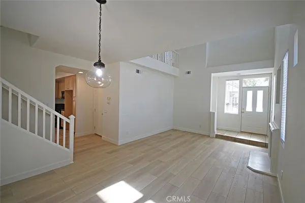 $3,700 | 27153 Manor Circle, Valencia, CA 91354