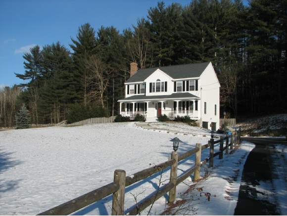 17 A Seaverns Bridge Road Merrimack, NH 03054 - Photo 1 of 1