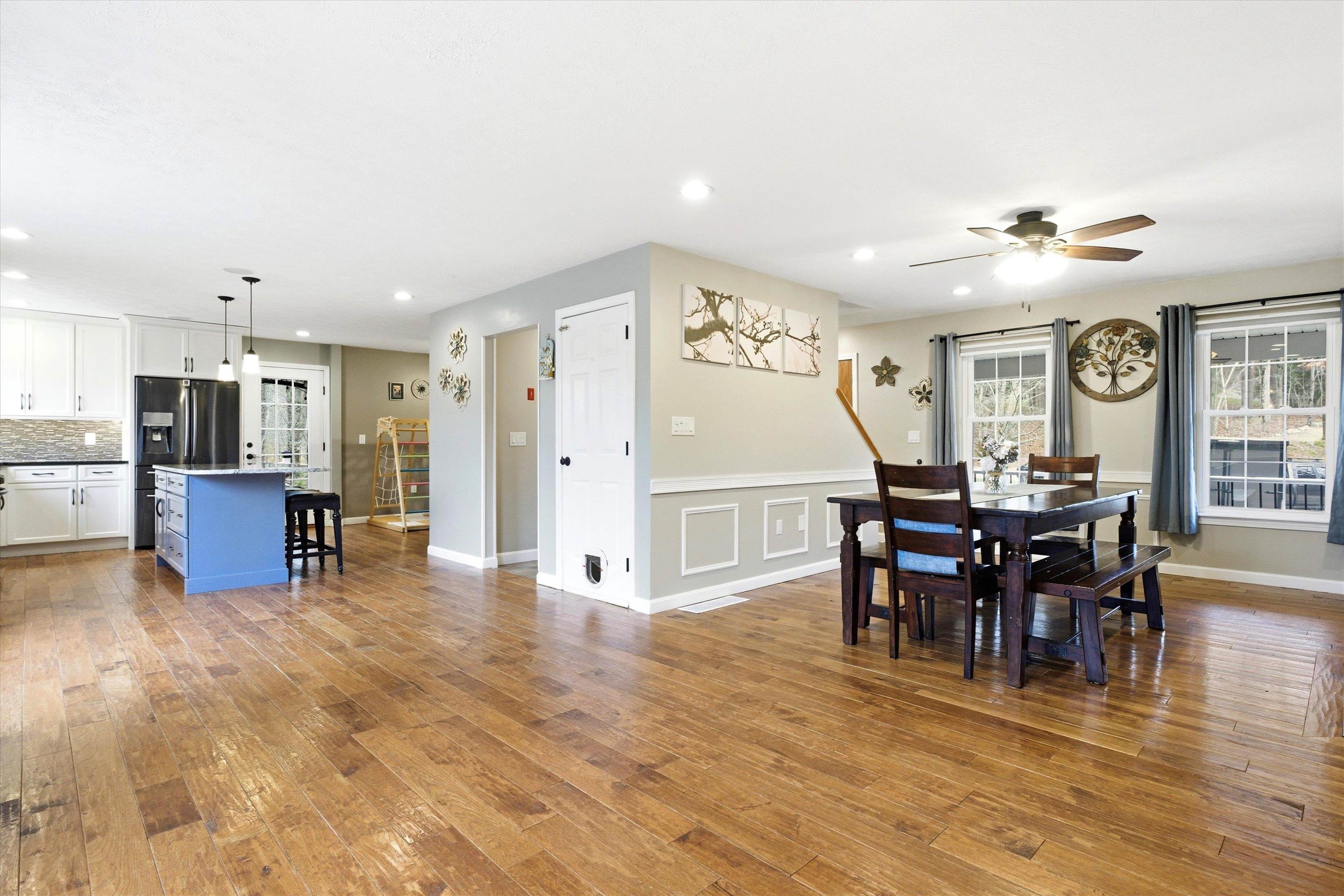 4 Cobblestone Place Merrimack, NH 03054 - Photo 7 of 46