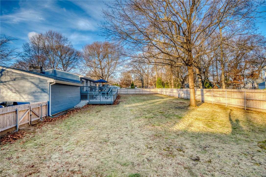 174 Spring Grove Avenue Warwick, RI 02889 - Photo 5 of 33 Gallery Image 5