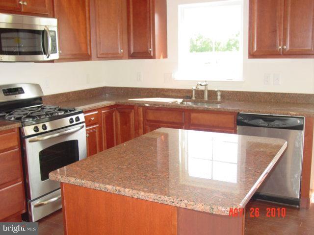1604 Parvin Road, Unit 5235 Lancaster, PA 17601 - Photo 10 of 25 Gallery Image 10