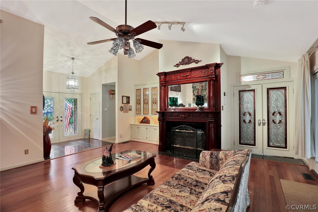 5824 Spinnaker Cove Road Midlothian, VA 23112 - Photo 5 of 22 Gallery Image 5