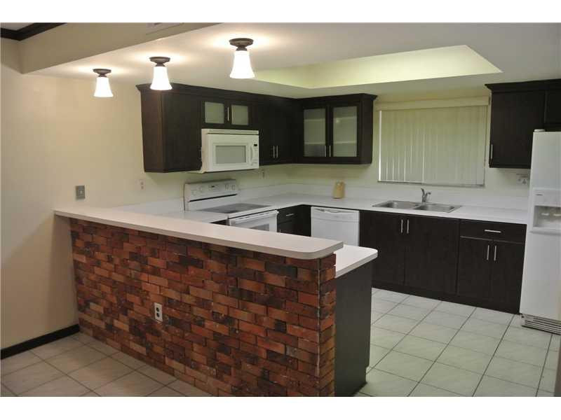 14903 Southwest 80th Street, Unit 110B Miami, FL 33193 - Photo 10 of 24 Kitchen