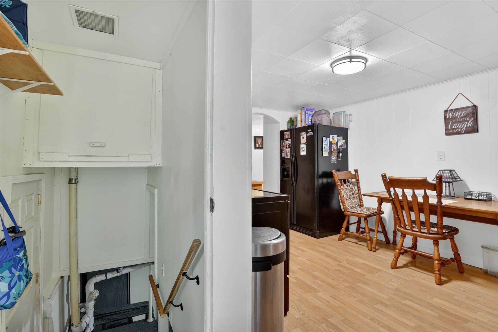 2750 Hamstead Way Jackson, MI 49201 - Photo 18 of 42 18-2750-Hamstead-Way-WindowStill-Photogr
