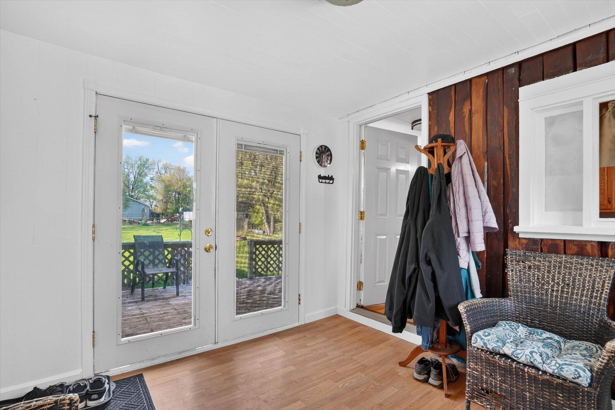 2750 Hamstead Way Jackson, MI 49201 - Photo 20 of 42 20-2750-Hamstead-Way-WindowStill-Photogr