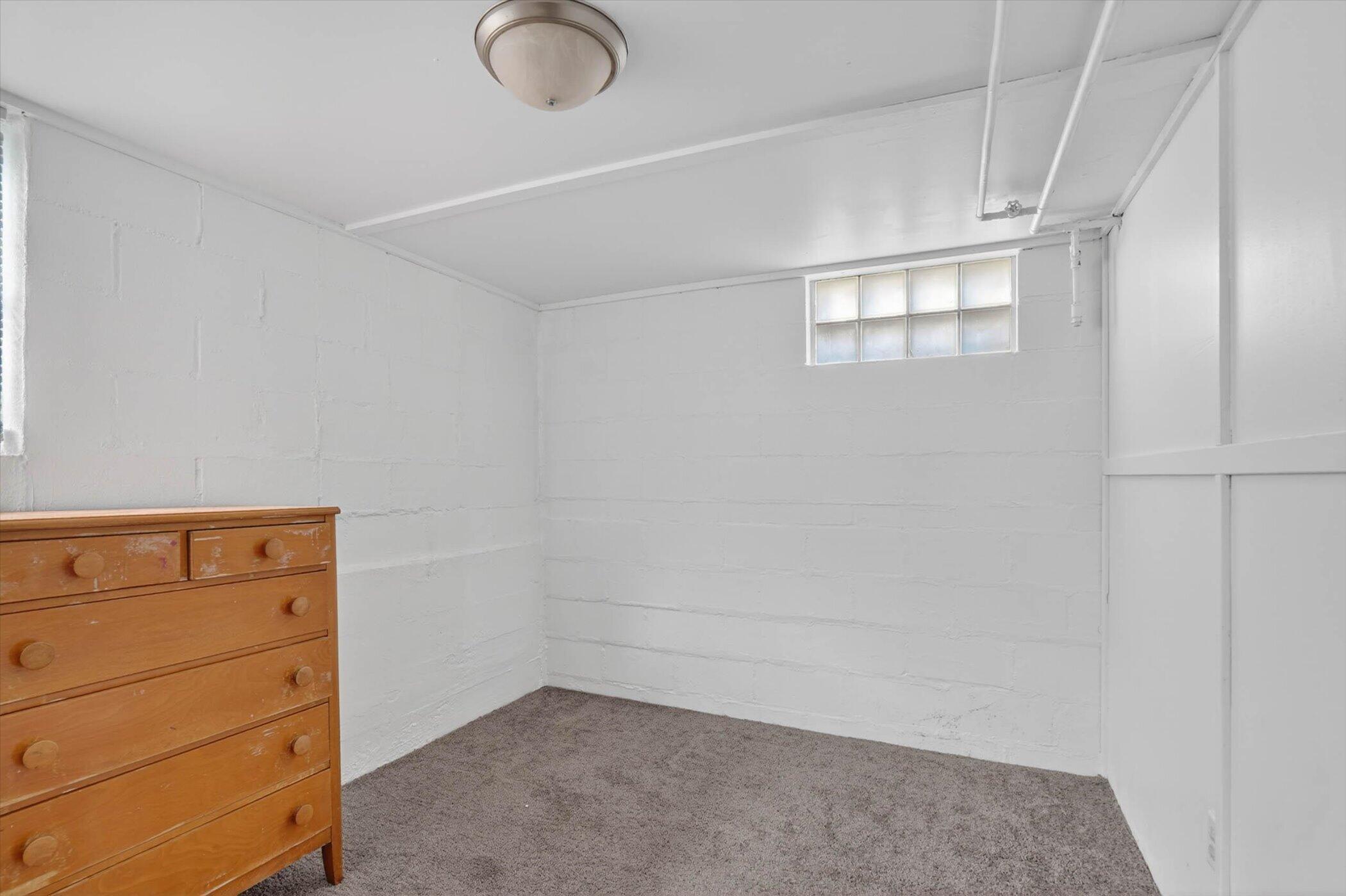 2750 Hamstead Way Jackson, MI 49201 - Photo 27 of 42 27-2750-Hamstead-Way-WindowStill-Photogr