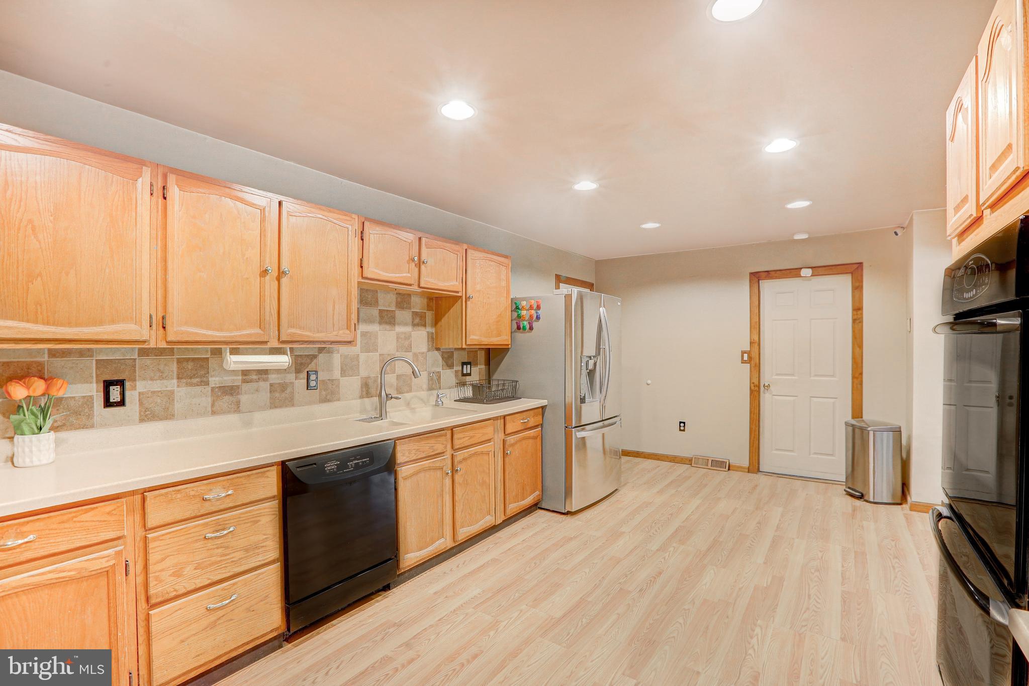 1130 Chestnut Grove Road Dover, DE 19904 - Photo 11 of 57 Gallery Image 11