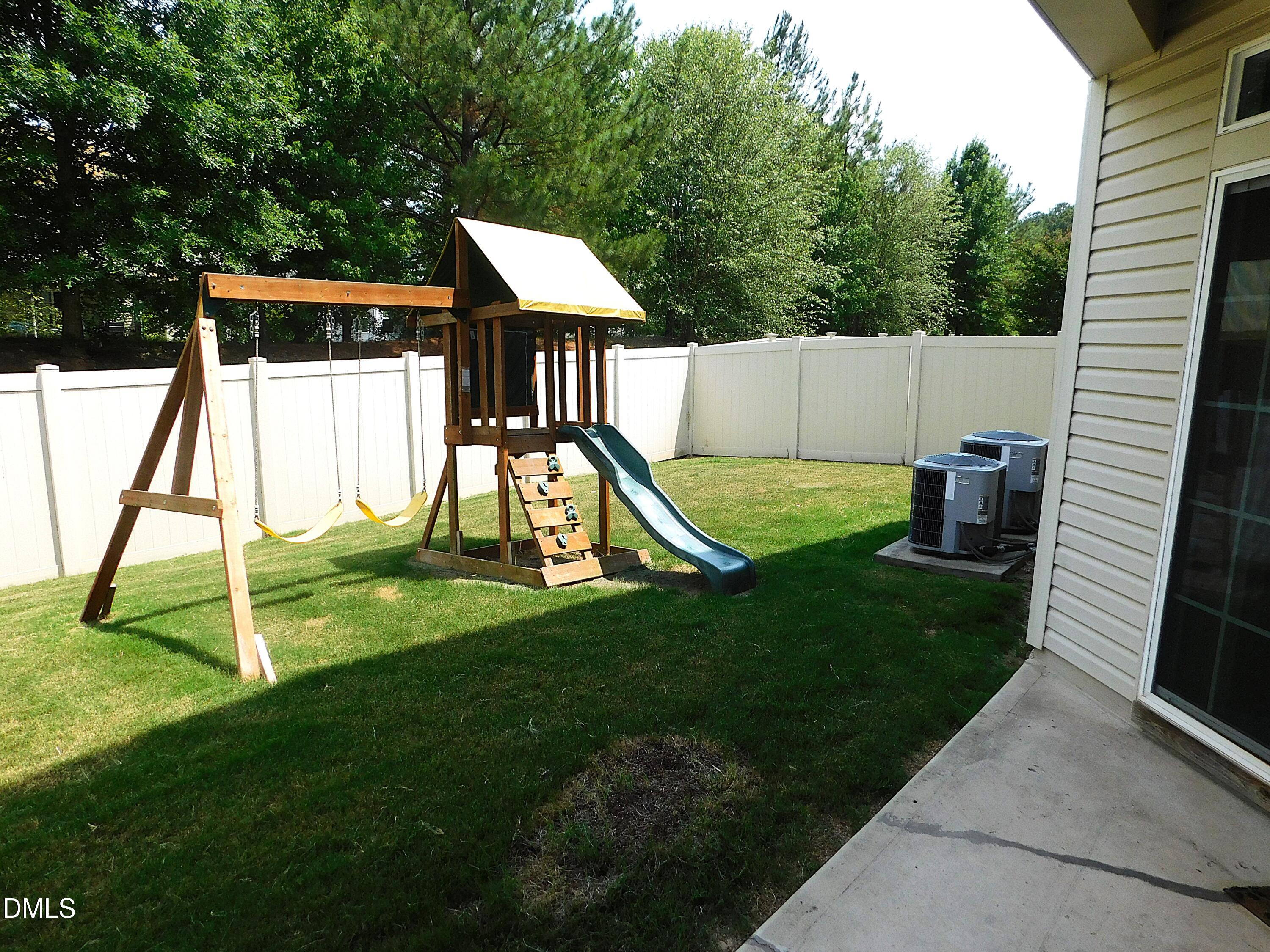 120 Daneborg Road Durham, NC 27703 - Photo 35 of 35 DSCN0012