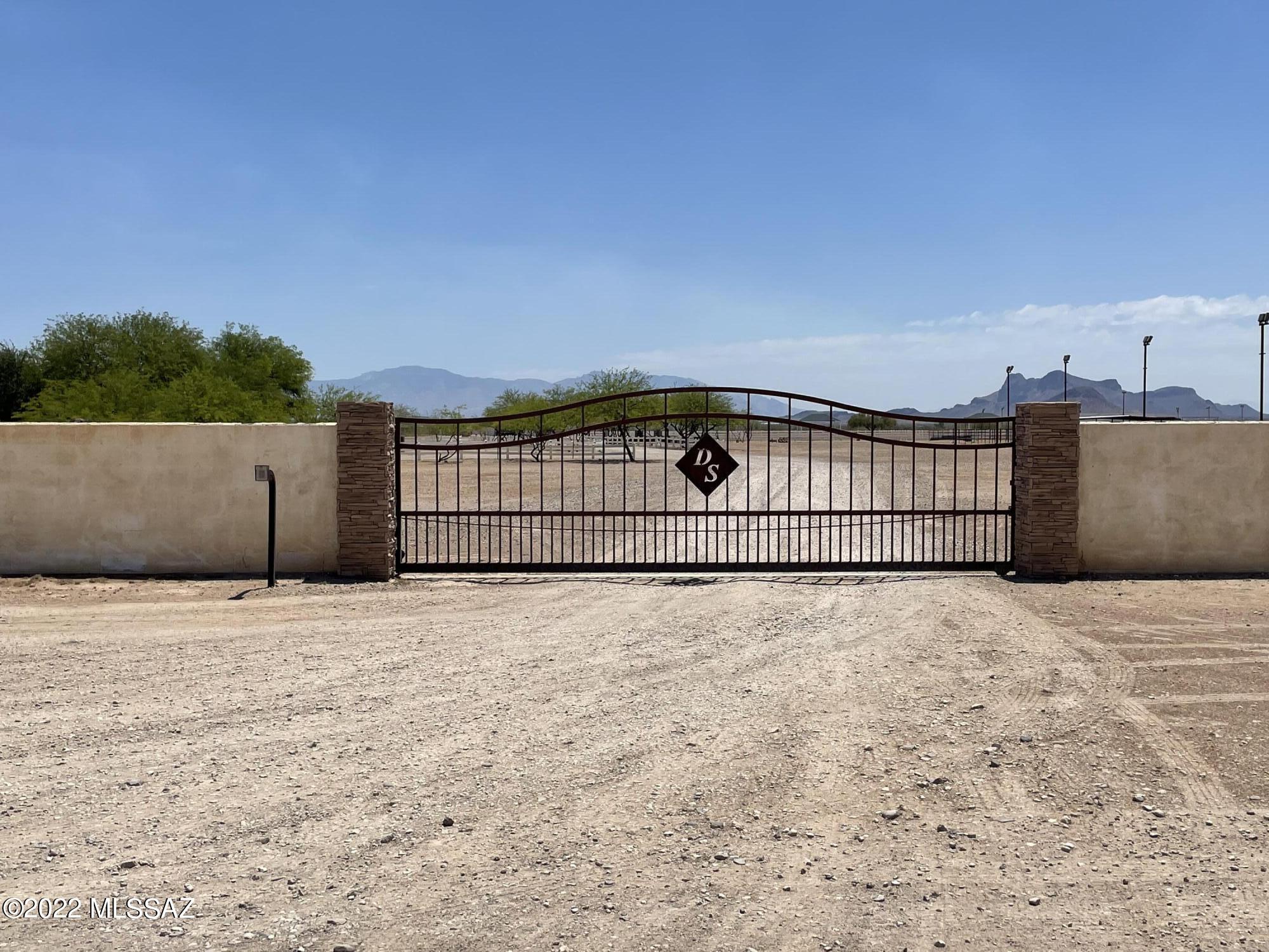 9337 Ghost Ranch Road Marana, AZ 85653 - Photo 5 of 10 Gallery Image 5