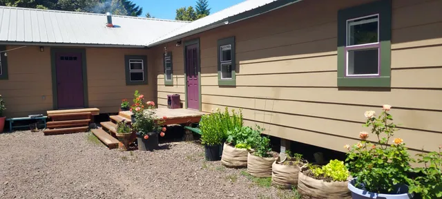 $650,000 | 32530 State Highway, Bridgeville, CA 95526