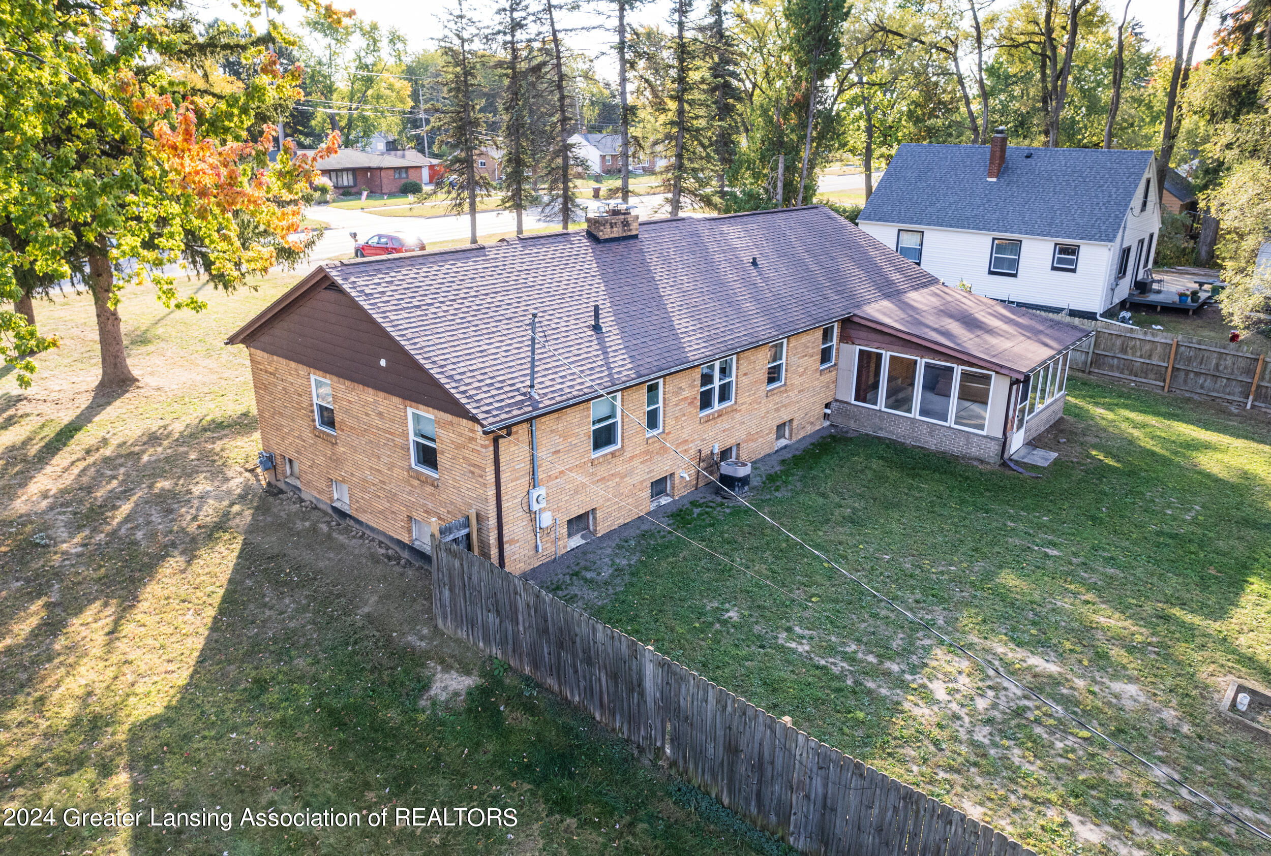 1017 North Waverly Road Lansing, MI 48917 - Photo 21 of 27 Back View