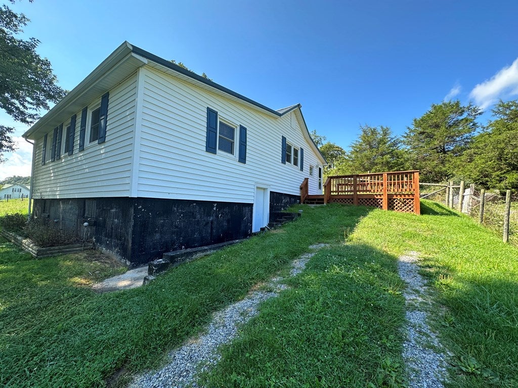 2825 West Ridge Road Wytheville, VA 24382 - Photo 23 of 23 Gallery Image 23