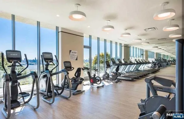 $650,000 | 320 Adolphus Avenue, Unit PH 02, Cliffside Park, NJ 07010