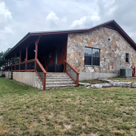 $499,950 | 152 Andrew Road, Kerrville, TX 78028