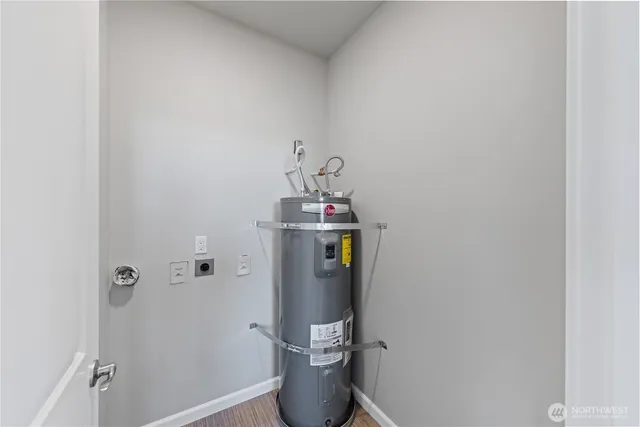 $419,000 | 3650 Commercial Avenue, Anacortes, WA 98221