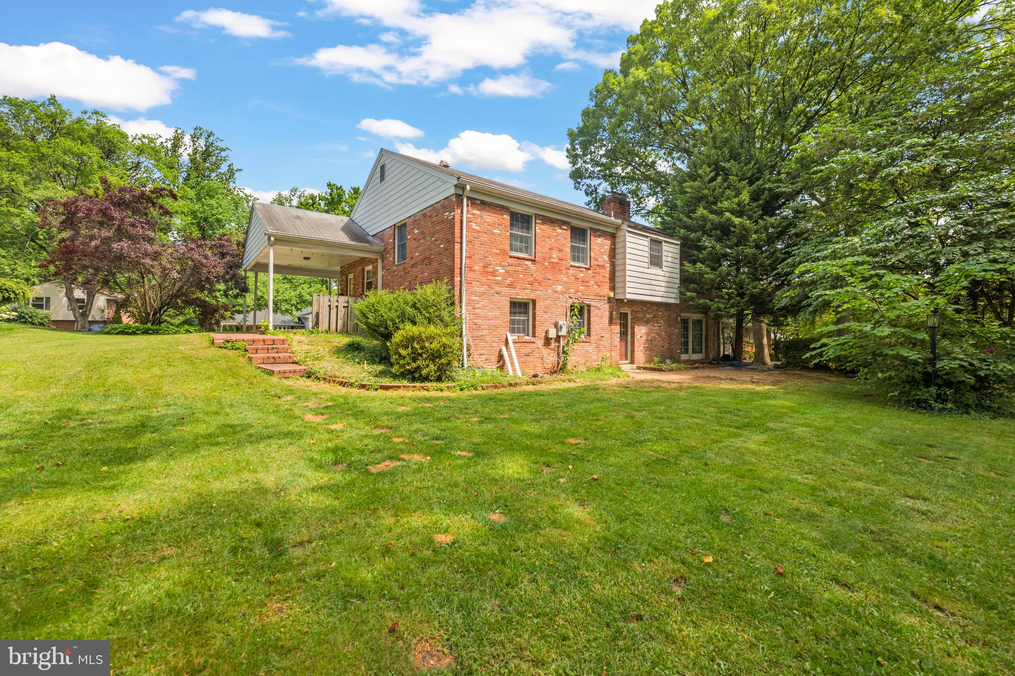 6711 Doane Avenue Springfield, VA 22152 - Photo 7 of 13 Rear Exterior