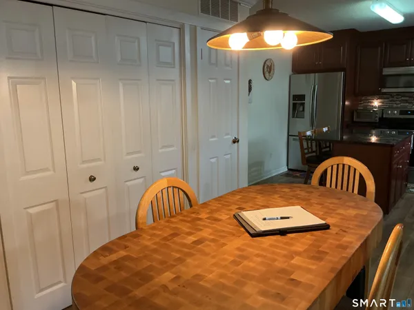 $304,900 | 1469 Farmington Avenue, Unit 55, Bristol, CT 06010