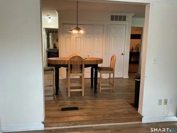 $304,900 | 1469 Farmington Avenue, Unit 55, Bristol, CT 06010