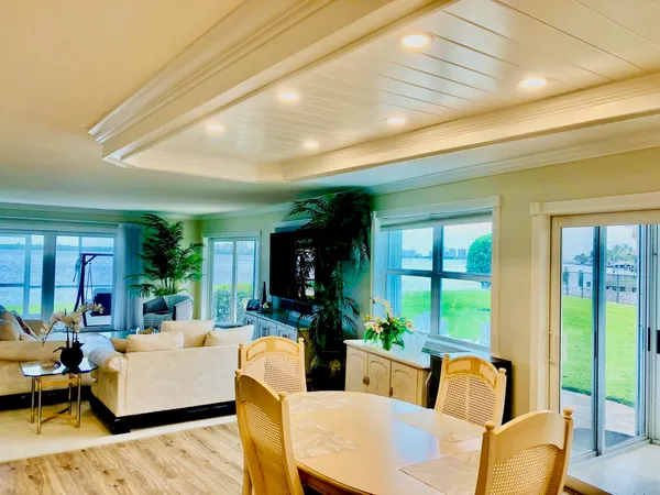 $2,900 | 60 Yacht Club Drive, Unit 101, North Palm Beach, FL 33408