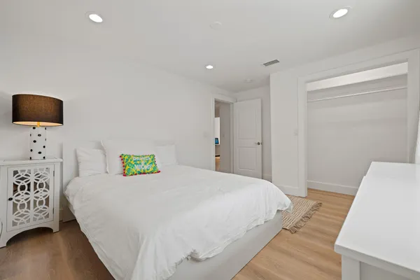 $3,700 | 425 10th Avenue, Indialantic, FL 32903