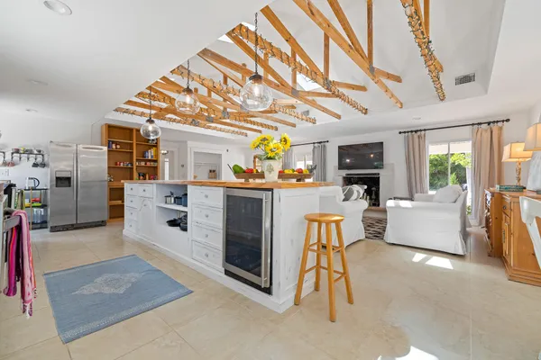 $3,700 | 425 10th Avenue, Indialantic, FL 32903