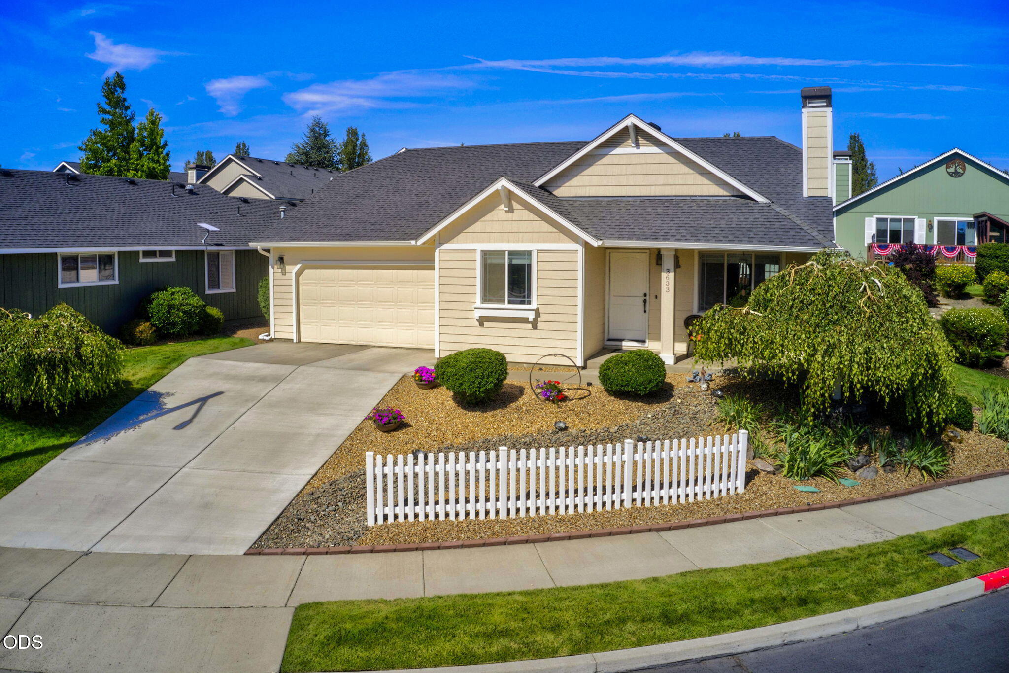 3633 Southwest 29th Street Redmond, OR 97756 - Photo 35 of 36