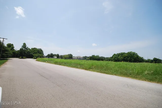 $500,000 | 1600 Park Ridge Drive, Jackson, TN 38301