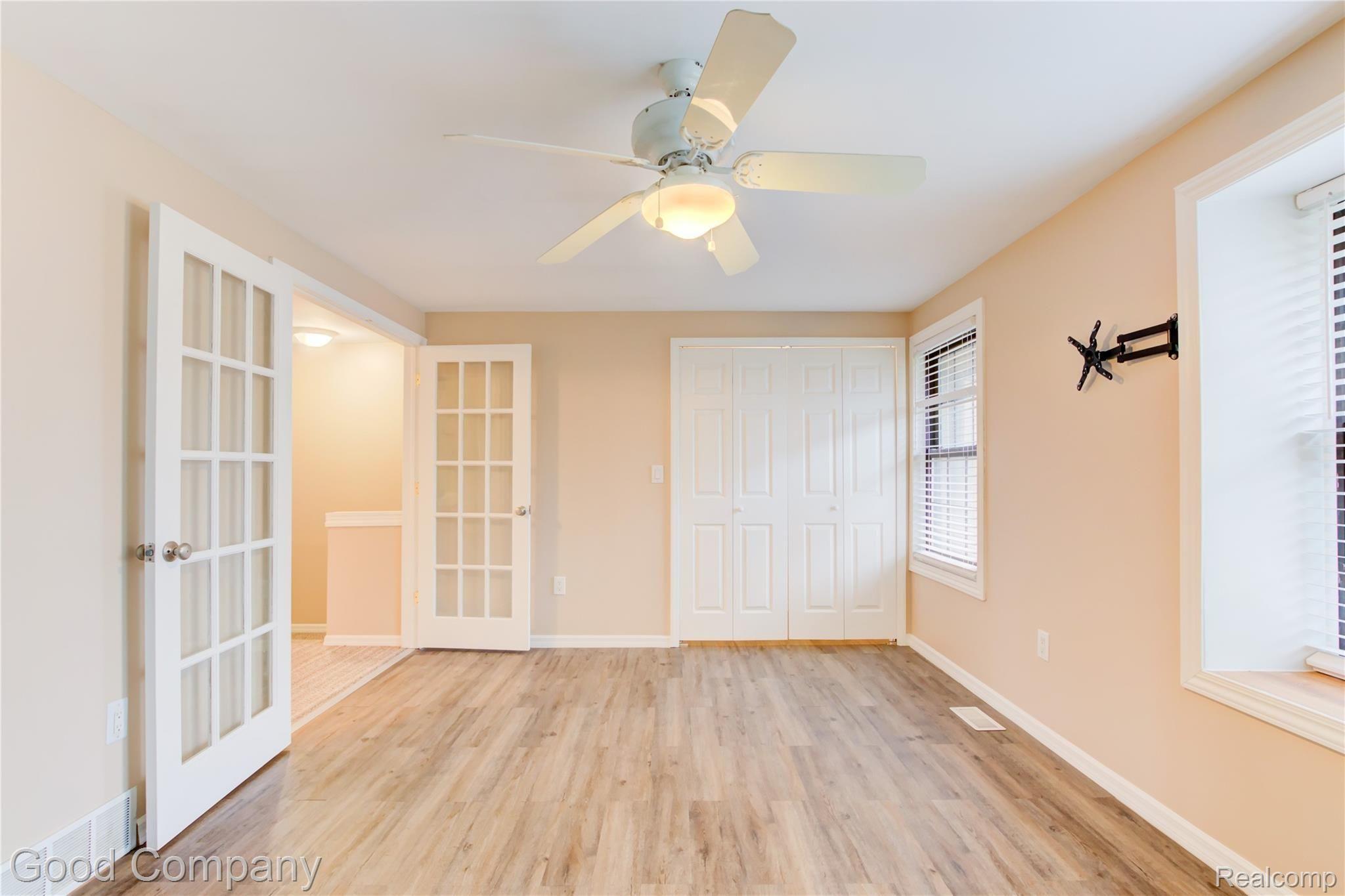 24837 Greenhill Road Warren, MI 48091 - Photo 21 of 40 24837 Greenhill Rd.-21