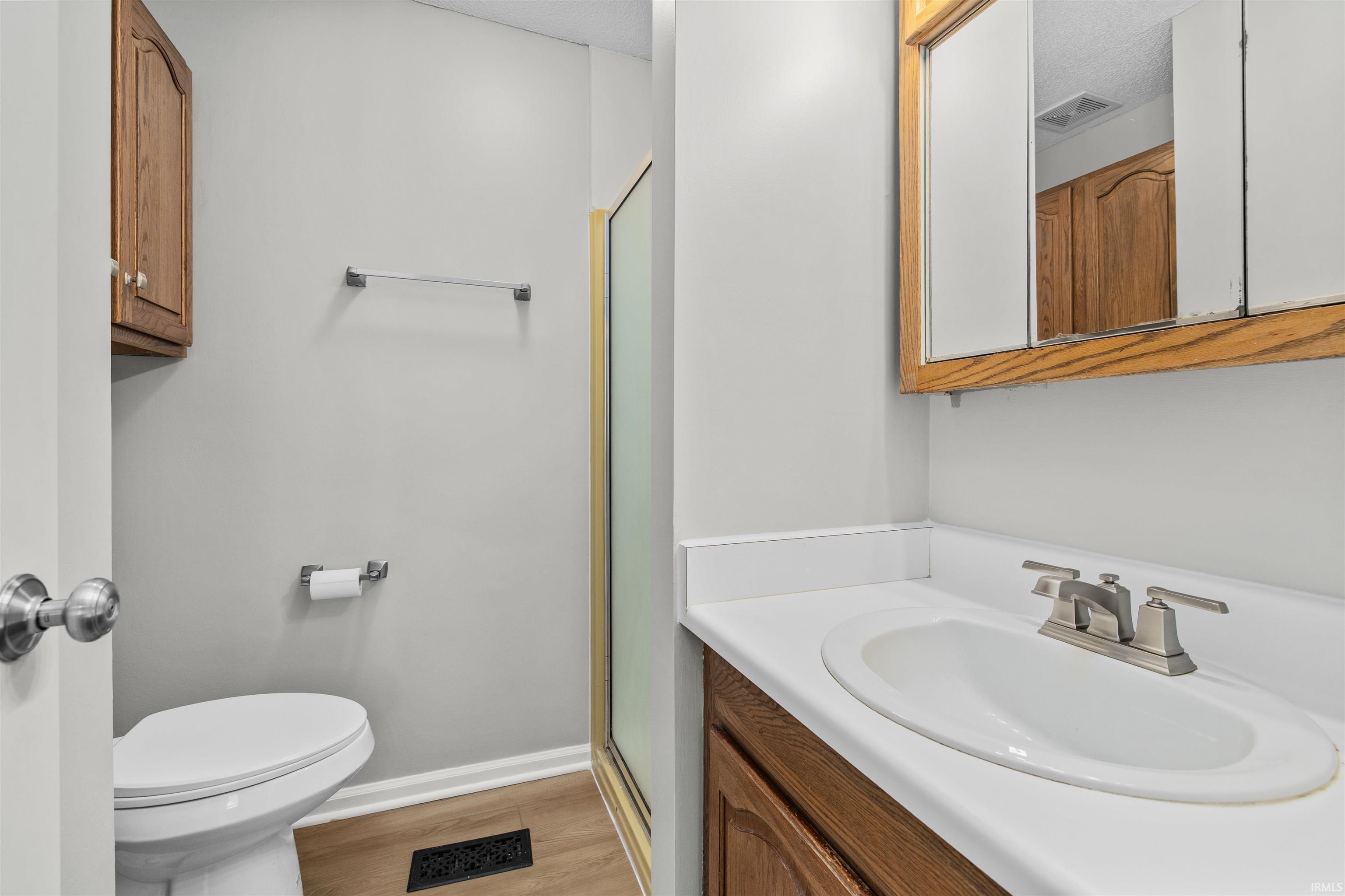 805 Wolverton Drive Fort Wayne, IN 46825 - Photo 12 of 25