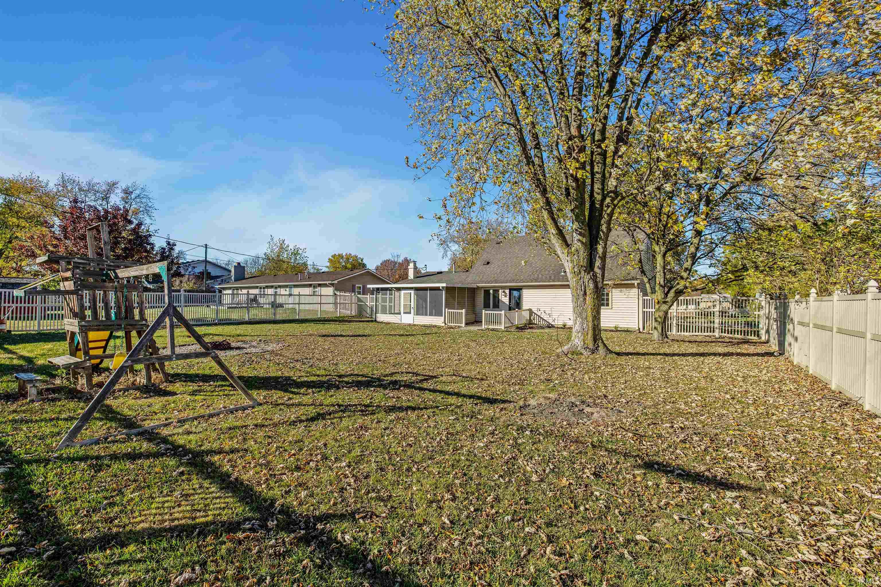 805 Wolverton Drive Fort Wayne, IN 46825 - Photo 22 of 25