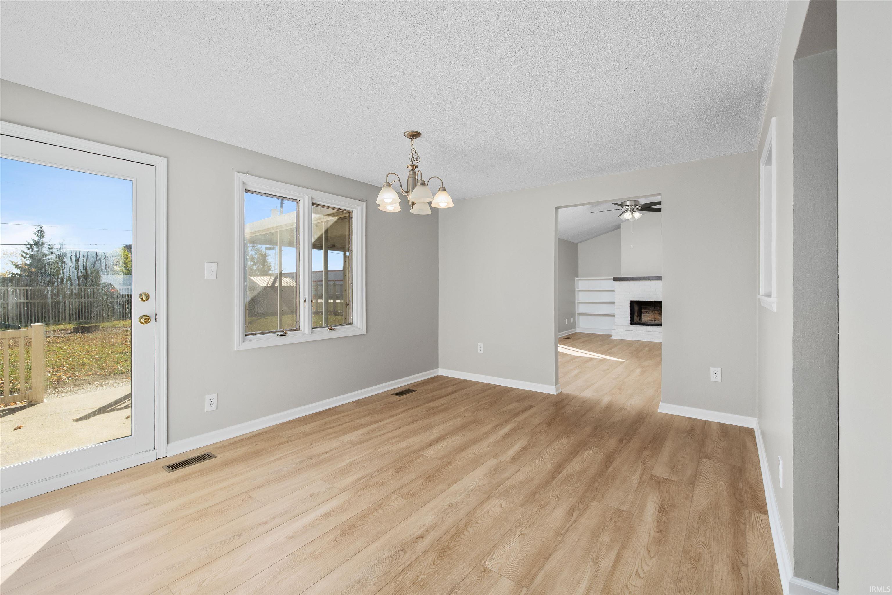 805 Wolverton Drive Fort Wayne, IN 46825 - Photo 6 of 25