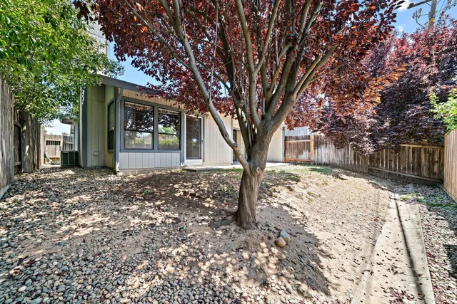 $2,750 | 7456 Santa Susana Way, Fair Oaks, CA 95628