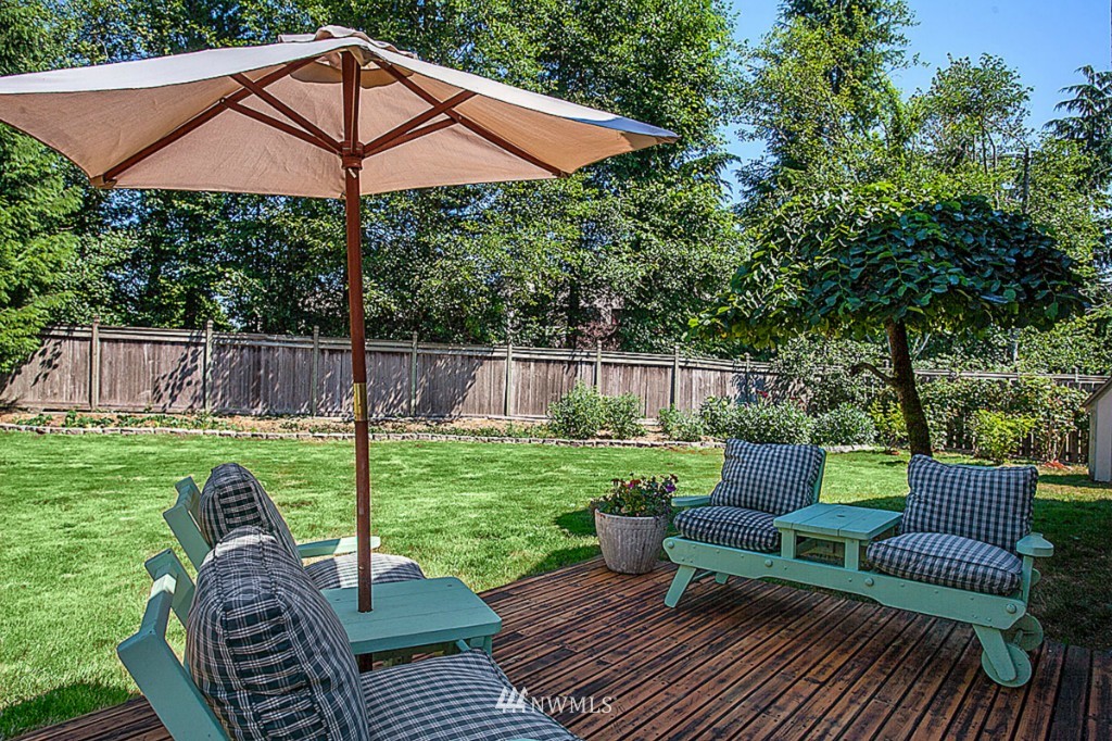 22316 18th Avenue Southeast Bothell, WA 98021 - Photo 21 of 23