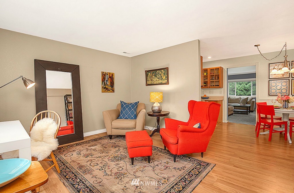 22316 18th Avenue Southeast Bothell, WA 98021 - Photo 4 of 23