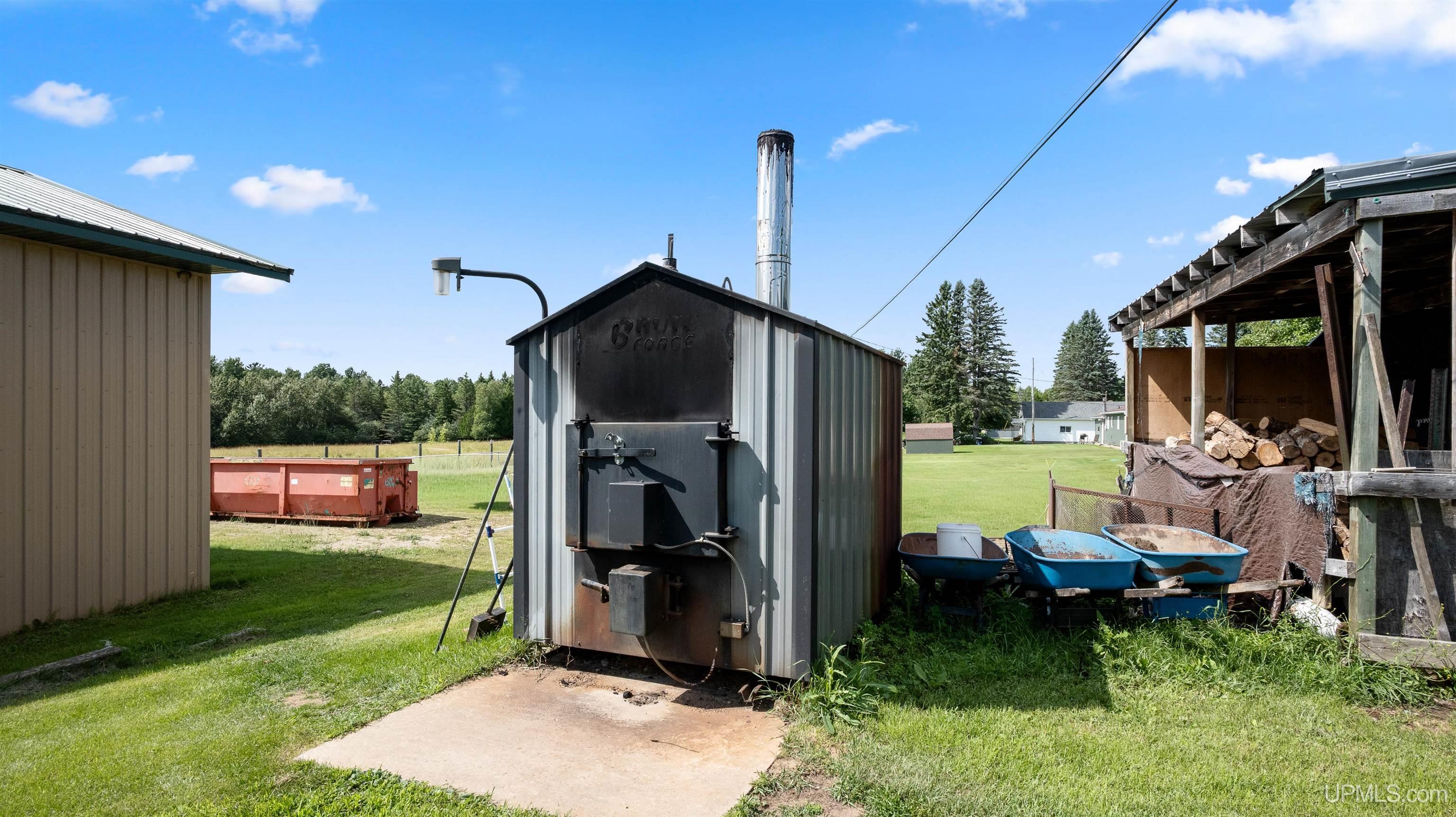 4355 M Road Escanaba, MI 49829 - Photo 6 of 18