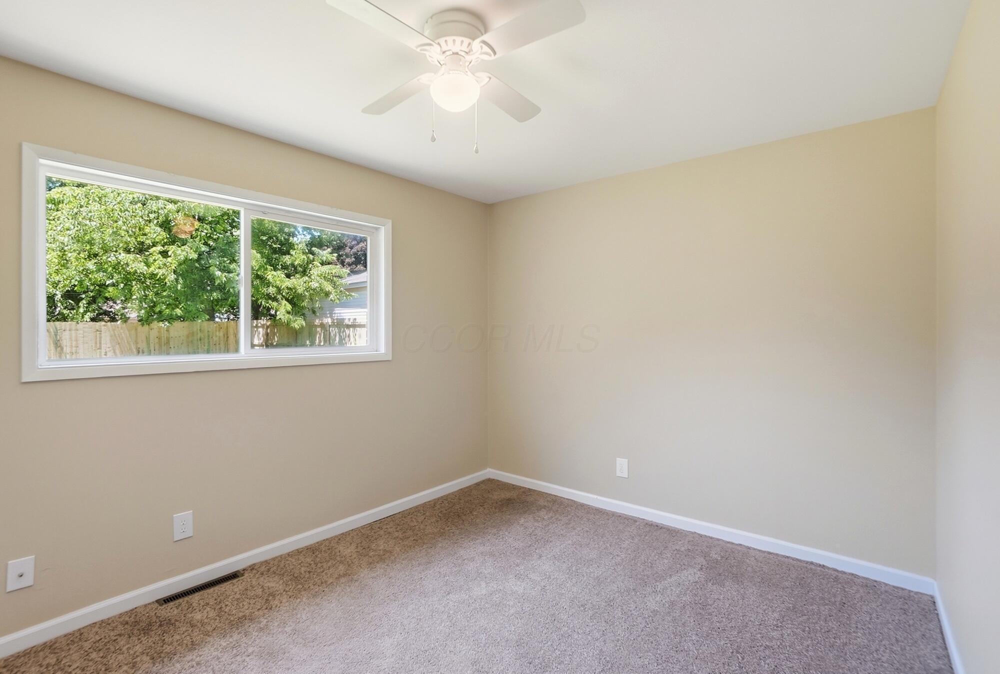 3559 Wyncote Road Columbus, OH 43232 - Photo 20 of 30