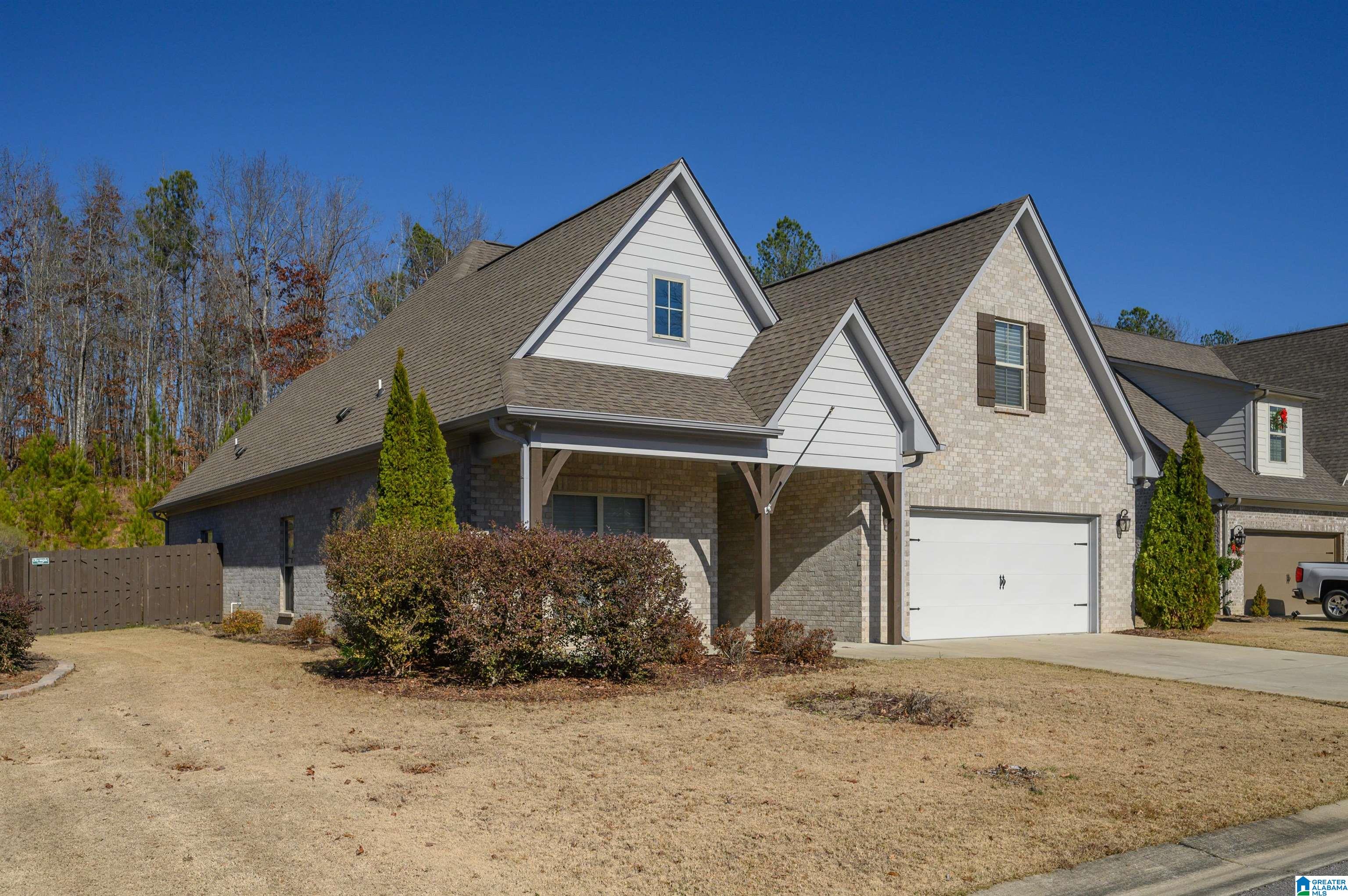 454 Ballantrae Road Pelham, AL 35124 - Photo 3 of 43