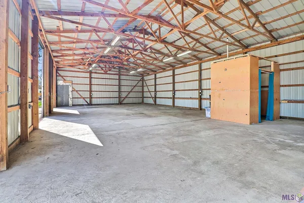 $300,000 | 3-4 Burgess Avenue, Walker, LA 70785