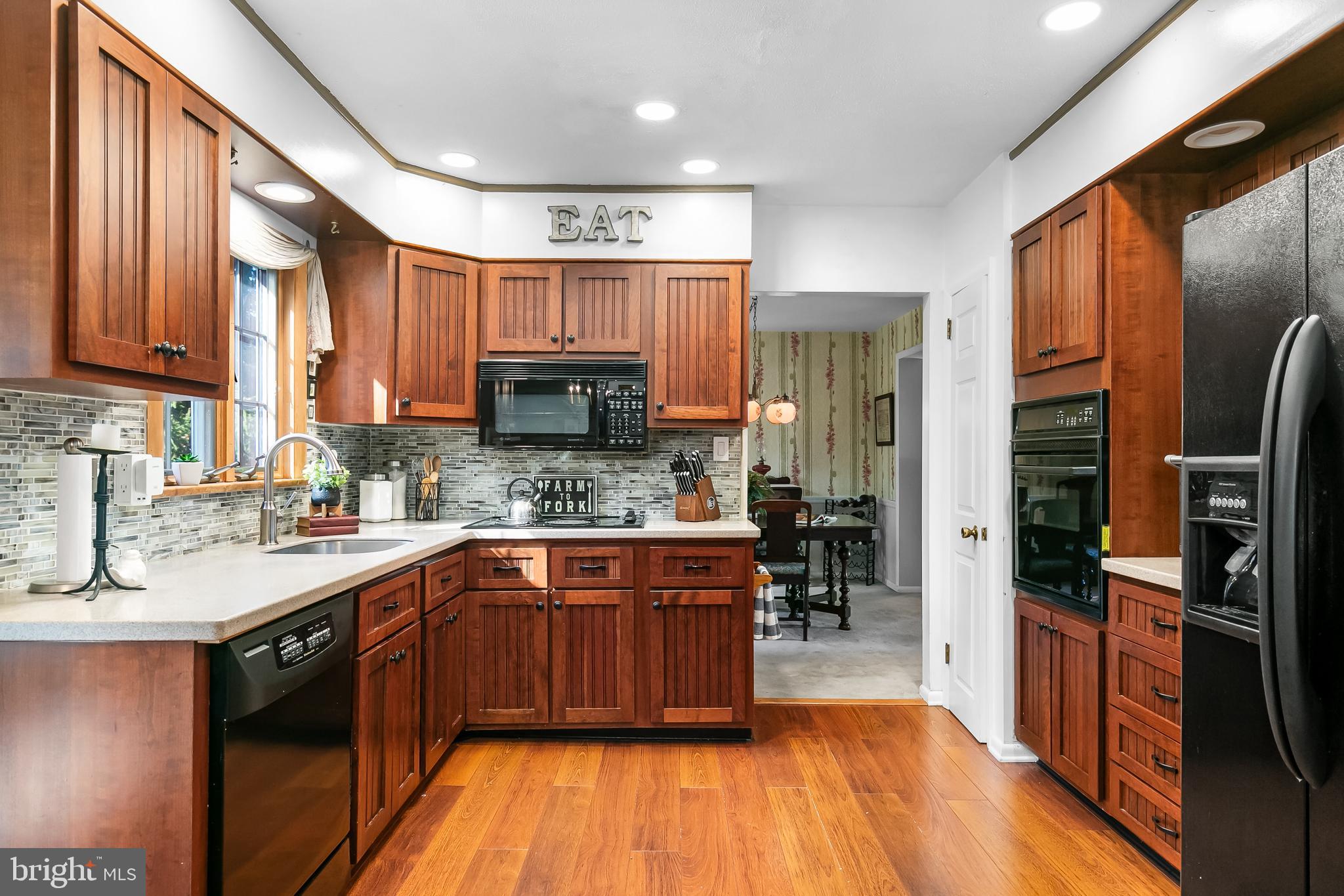 818 Braddock Terrace Mount Laurel, NJ 08054 - Photo 12 of 40